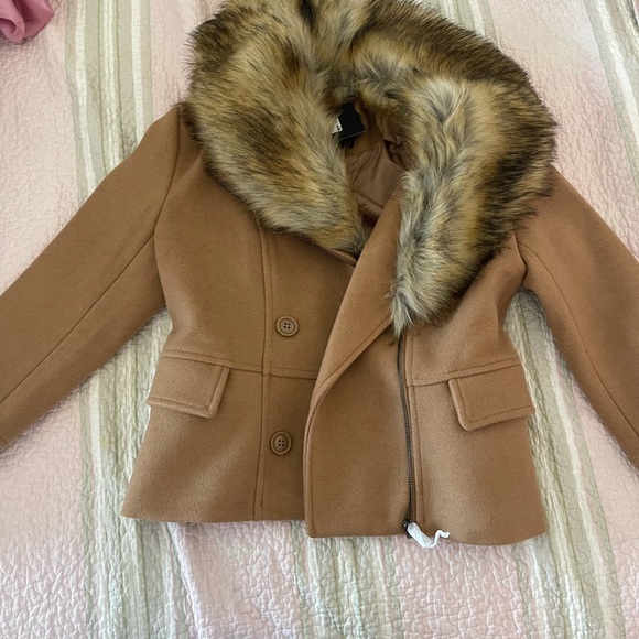 Tan winter coat with fur Fashion Nova Winter in Vermont size M NWT - Picture 2 of 5